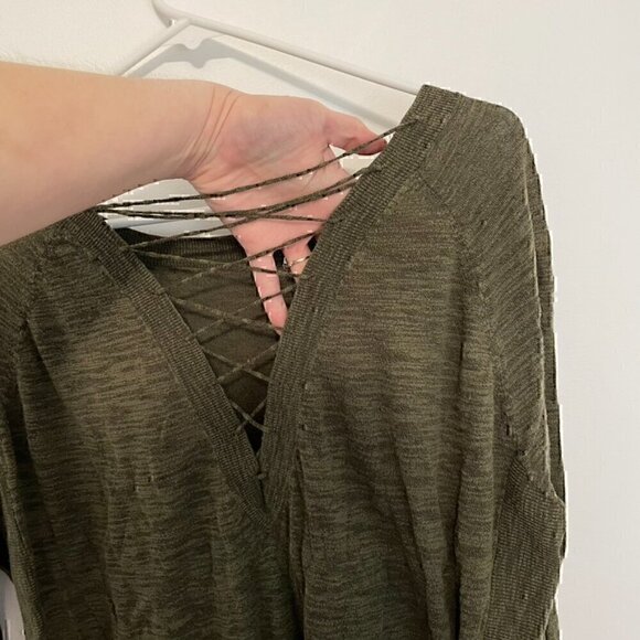 EXPRESS Lace Up Back Circle Hem Sweater Olive Green 3/4 Sleeve Lattice Cotton S - Picture 14 of 16
